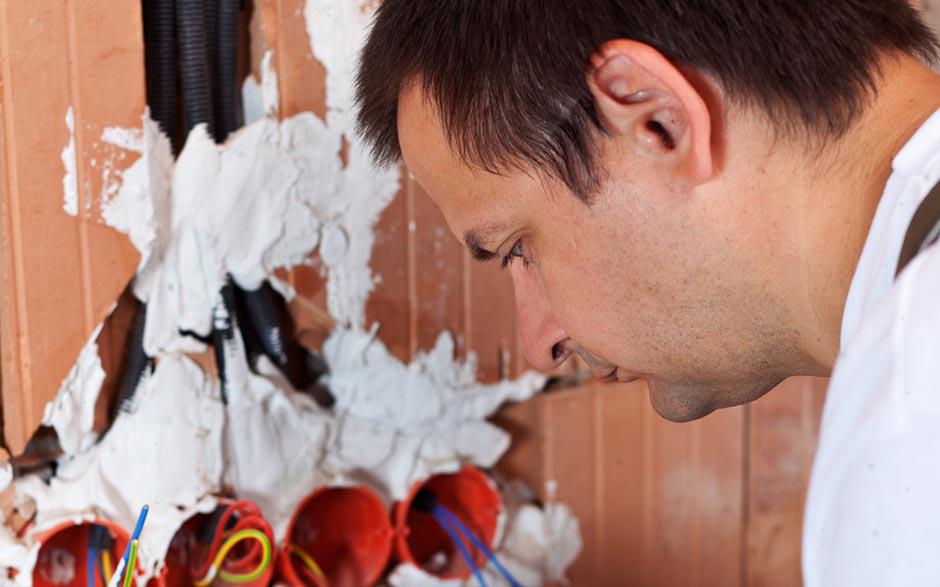 électricien de maintenance Le Mesnil-le-Roi