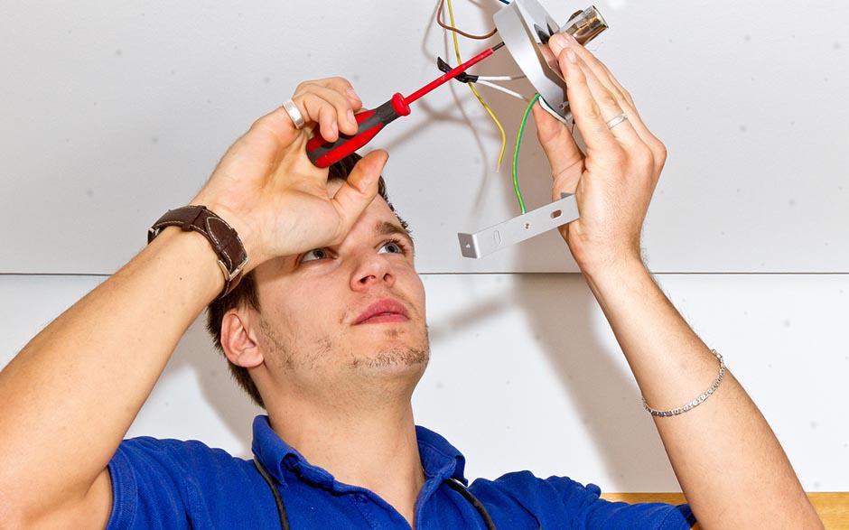 électricien en urgence Le Mesnil-le-Roi
