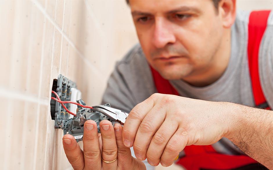 électricien de maintenance Le Mesnil-le-Roi